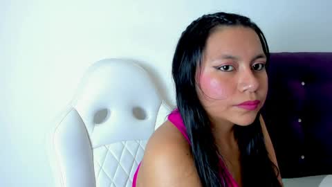 veronicaa_squirt online show from April 2, 3:15 am