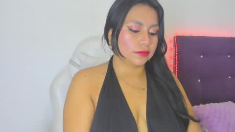 veronicaa_squirt online show from May 25, 3:23 am