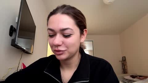 veronicabarker online show from March 11, 2:12 pm