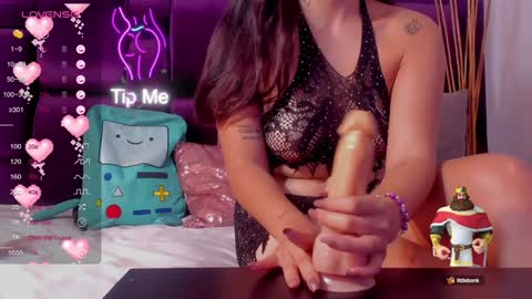 Veronica Gills online show from January 14, 2:22 pm