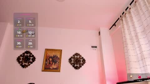 Veronica Gills online show from April 3, 7:45 pm