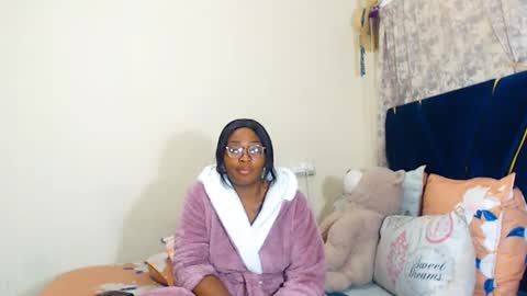 Snapshot of veronicarod1 chatting on June 8, 7:36 pm veronicarod1 online show from June 8, 7:36 pm