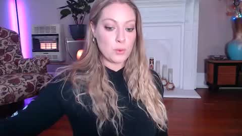 Snapshot of veronicawest chatting on January 9, 4:28 pm Veronica Weston online show from January 9, 4:28 pm