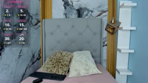 Veronica online show from October 29, 8:54 pm