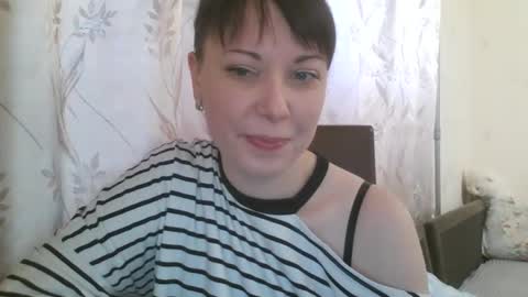 veronika_xi online show from February 26, 7:31 am