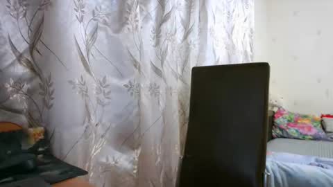 veronika_xi online show from September 23, 7:22 am