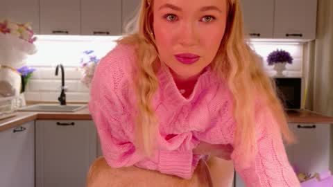 Veronika online show from December 2, 11:15 am
