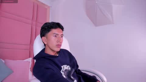 Snapshot of veronyca_shelby_ chatting on February 25, 2:58 am veronyca_shelby_ online show from February 25, 2:58 am