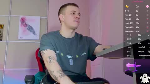 Snapshot of vers_gay chatting on November 11, 10:59 am Ethan online show from November 11, 10:59 am