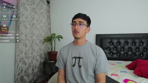 versatileguuy online show from September 20, 2:56 am