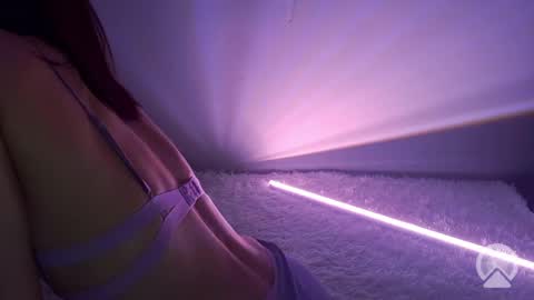 very_satrange_things online show from June 1, 12:56 am