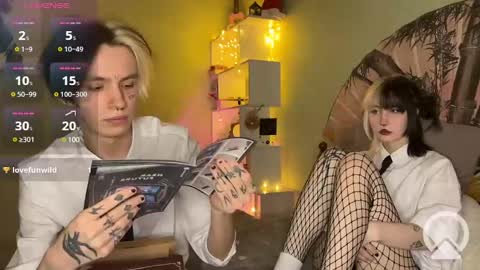 veryraretwins online show from January 6, 7:13 pm