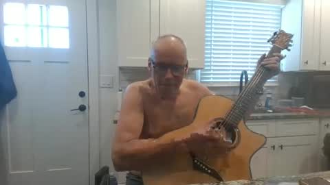 Snapshot of verysmallpeni chatting on January 22, 5:28 pm verysmallpeni online show from January 22, 5:28 pm