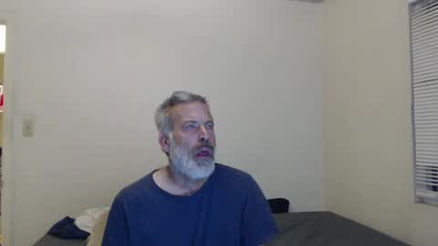 Snapshot of veryveryhairmanindenver chatting on December 25, 12:48 am hairy man online show from December 25, 12:48 am