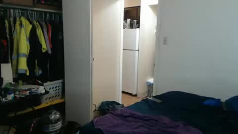 Snapshot of veryveryhairmanindenver chatting on October 16, 11:50 pm hairy man online show from October 16, 11:50 pm