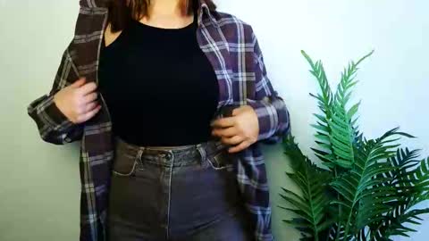 Ana online show from January 10, 1:02 pm