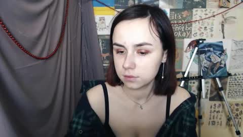 veryveryvery_shy online show from January 3, 6:33 am