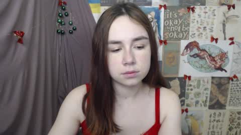 Snapshot of veryveryvery_shy chatting on January 12, 6:29 am veryveryvery_shy online show from January 12, 6:29 am