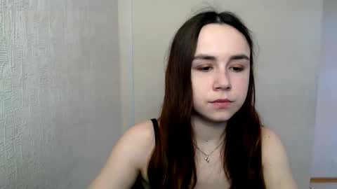 Snapshot of veryveryvery_shy chatting on February 24, 6:44 am veryveryvery_shy online show from February 24, 6:44 am