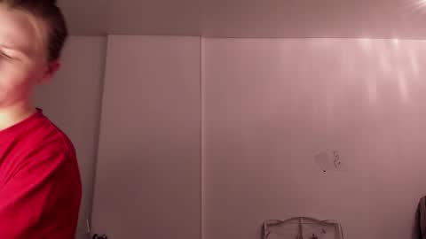 Snapshot of vespera_celeste chatting on February 23, 12:57 pm Celeste online show from February 23, 12:57 pm