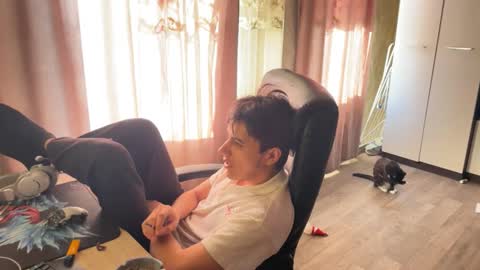 vialeras online show from October 21, 6:47 am