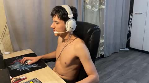 vialeras online show from January 6, 8:56 pm