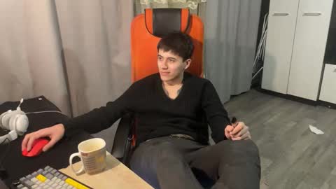 vialeras online show from March 20, 4:56 pm