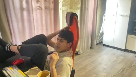 vialeras online show from April 6, 2:09 am