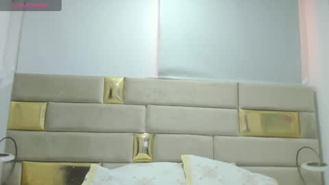 Snapshot of vianca_vidal chatting on April 15, 7:58 pm Vianca Vidal online show from April 15, 7:58 pm