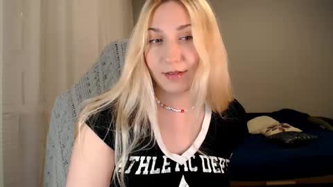 Amelia online show from September 16, 7:15 pm