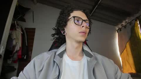 Vicent Brais online show from February 1, 2:59 pm