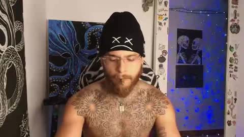 Snapshot of vickingcock7 chatting on February 3, 9:36 am vickingcock7 online show from February 3, 9:36 am