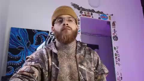 Snapshot of vickingcock7 chatting on February 15, 9:11 pm vickingcock7 online show from February 15, 9:11 pm