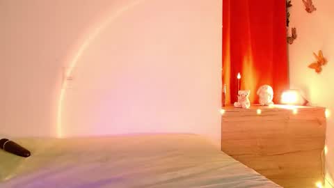 Vicky  online show from December 27, 2:25 am