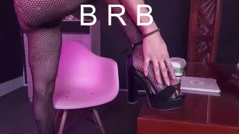        online show from January 6, 4:00 pm