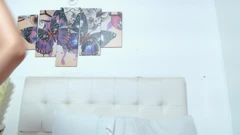 vicky_lane online show from May 26, 11:28 am