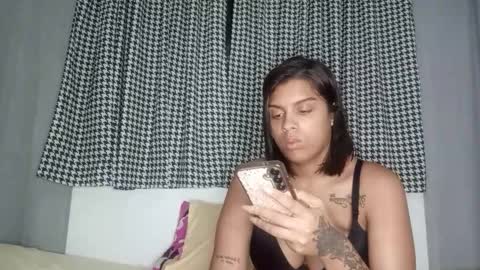 vickyhm22 online show from November 27, 8:27 am