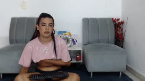 Snapshot of vickyxdany chatting on January 25, 5:30 pm vickyxdany online show from January 25, 5:30 pm