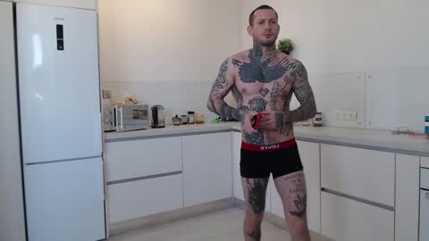 Snapshot of victor_rhino chatting on February 23, 11:18 am Victor rhinoff online show from February 23, 11:18 am