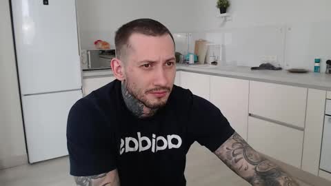 Snapshot of victor_rhino chatting on February 28, 10:27 am Victor rhinoff online show from February 28, 10:27 am