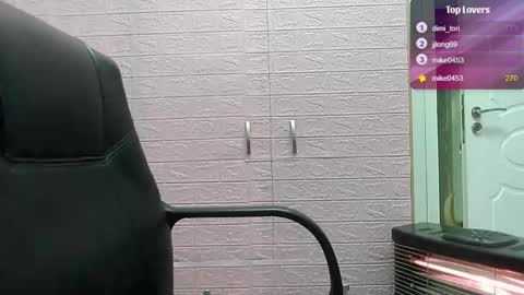 Snapshot of victoreiya chatting on February 14, 10:04 pm Victoreiya online show from February 14, 10:04 pm