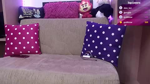 Snapshot of victoreiya chatting on March 11, 10:53 pm Victoreiya online show from March 11, 10:53 pm