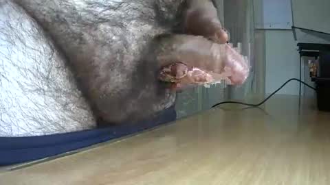 VictorHume online show from November 13, 7:02 pm