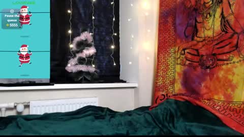 victori_luxury online show from December 14, 12:12 pm