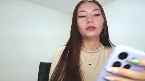 Victoria  online show from March 28, 2:22 am