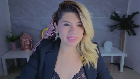 Vicky  online show from February 28, 3:18 am