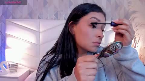 victoria___jonnes online show from November 11, 12:27 pm