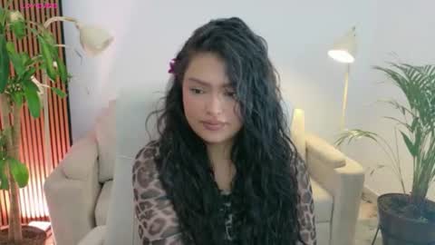 Snapshot of victoria___moon chatting on July 17, 3:07 pm victoria online show from July 17, 3:07 pm
