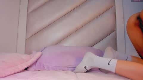 Victoria online show from January 6, 1:37 pm