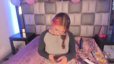 Victoria online show from November 25, 12:05 pm